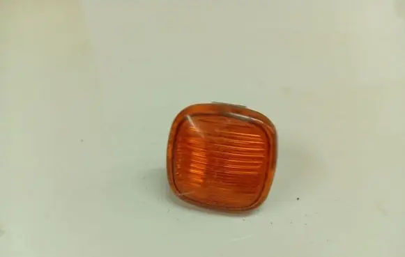 Audi A4 S4 B5 8D Front fender indicator light 
