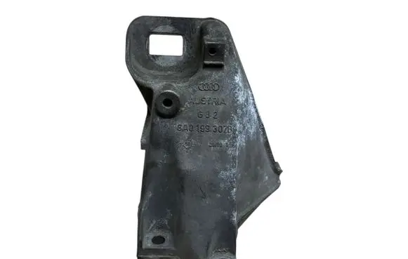 Engine mounting bracket