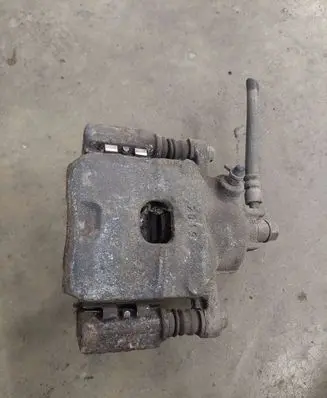 Nissan Pixo Front brake caliper