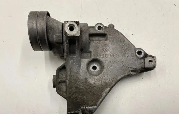 Volkswagen PASSAT B7 A/C compressor mount bracket 03C903143B AC47100