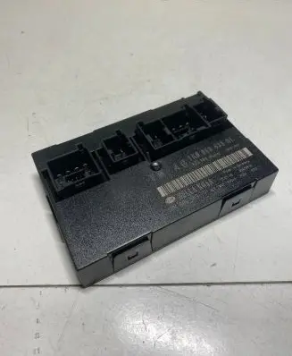 Volkswagen Golf V Comfort/convenience module 1K0959433BL 05620810 00858317