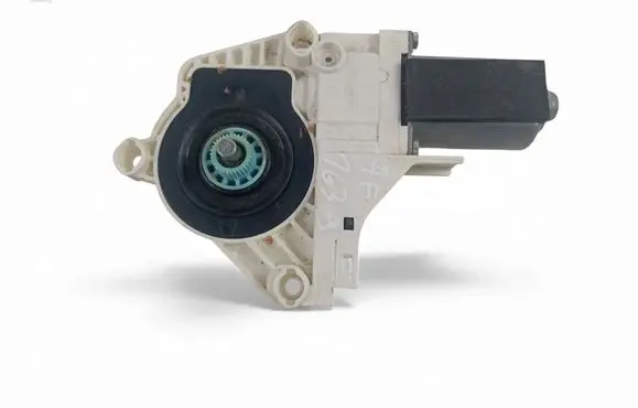 Audi A5 8T 8F Front door window regulator motor 8T0959801B