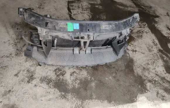 Skoda Superb B6 (3T) Radiator support slam panel 1k0121207t