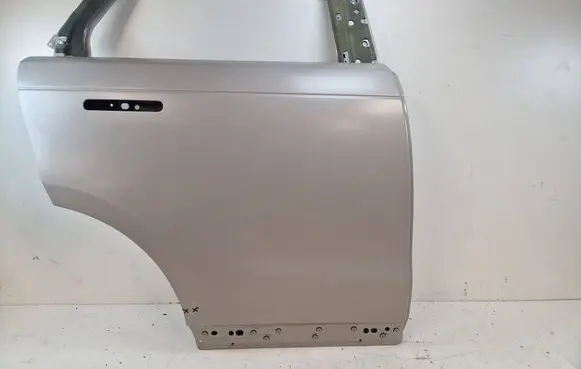 Land Rover Range Rover Sport L461 Rear door M8E220254AA