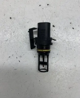 Mercedes-Benz E W212 Intake air temperature sensor A6511530028