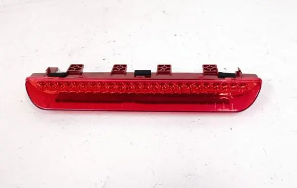 KIA Sportage Third/center stoplight 927003W