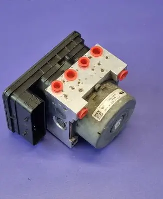 Ford Focus ST ABS Pump F1FC2C405CA A426R 10022004864