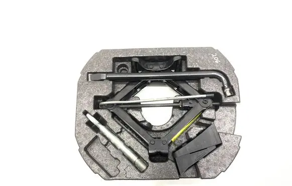 Jaguar XK - XKR Tool set 8W8317B043AB