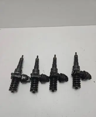 Audi A3 S3 8L Fuel injector 038130073
