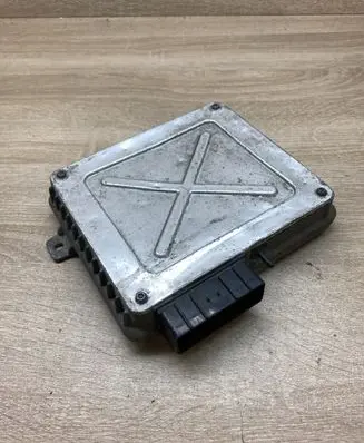 Rover 214 - 216 - 220 Engine control unit/module ECU MKC104021