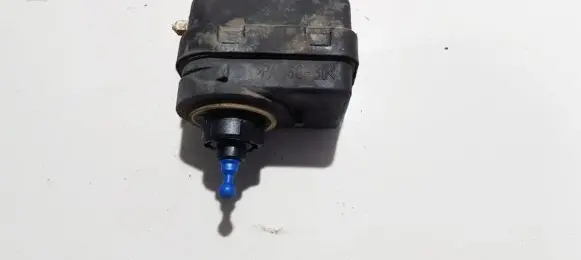 Opel Vectra C Headlight level adjustment motor 