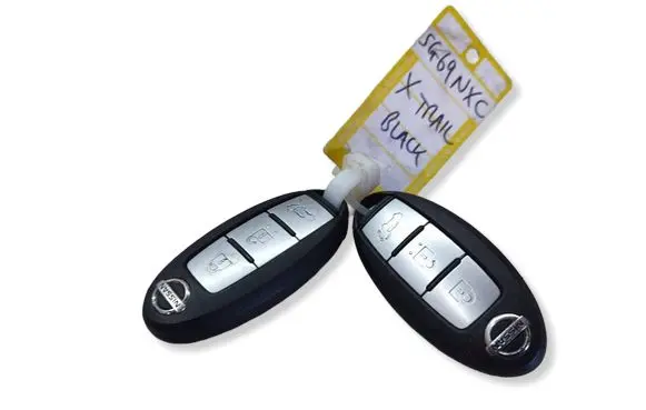 Nissan X-Trail T32 Ignition key/card 
