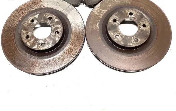 Nissan Qashqai+2 Front brake disc