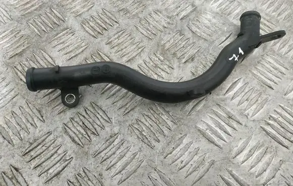 Porsche Panamera (970) Engine coolant pipe/hose 06E121044G