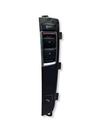 BMW 5 F10 F11 Parking (PDC) sensor switch 9202951 107552 SN110301023