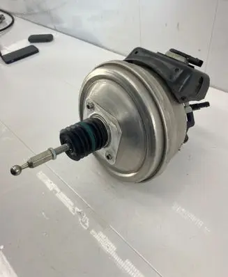 Audi A6 S6 C7 4G Brake booster 4G2612103H