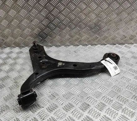 KIA Sorento Front lower control arm/wishbone 5458428000 545002P000