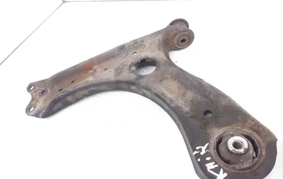 Skoda Rapid (NH) Front lower control arm/wishbone 6R0407151F
