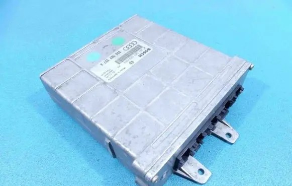 Audi A4 S4 B5 8D Engine control unit/module ECU 8D0907557A IMPRK918440
