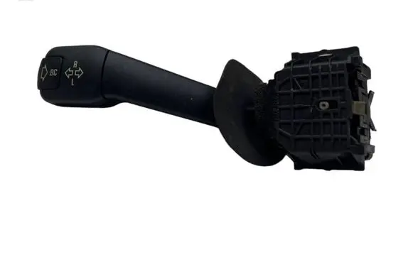 BMW 5 E39 Indicator stalk 8352172 011004 01100410