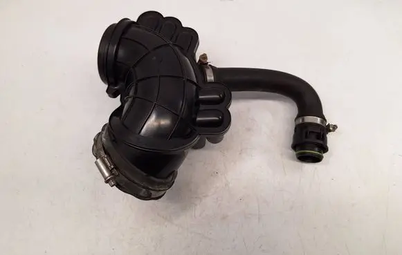 BMW 2 F22 F23 Intake resonator 13718479958 13718573994