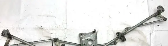 Chrysler Voyager Front wiper linkage and motor