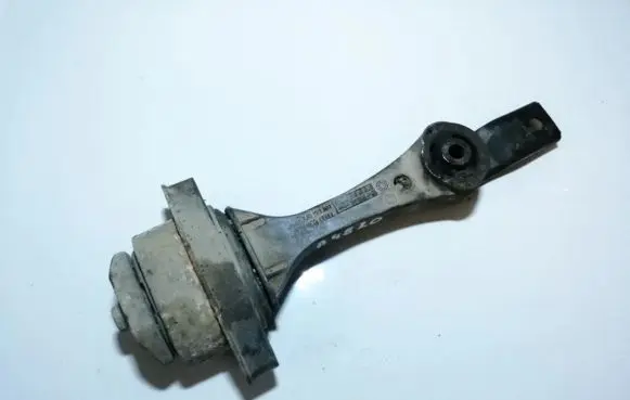 Volkswagen Golf IV Engine mount bracket 1j0199851