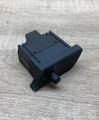 Audi A4 S4 B7 8E 8H Headlight level height control switch 8E1919094 0164581
