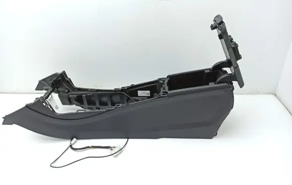 Mercedes-Benz A W176 Center console A1766800800