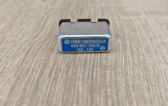 Audi A6 S6 C7 4G Other relay 443937105B
