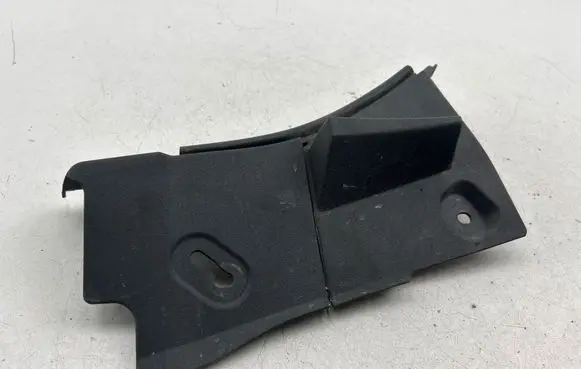 Toyota Verso Fender end trim 538680F020