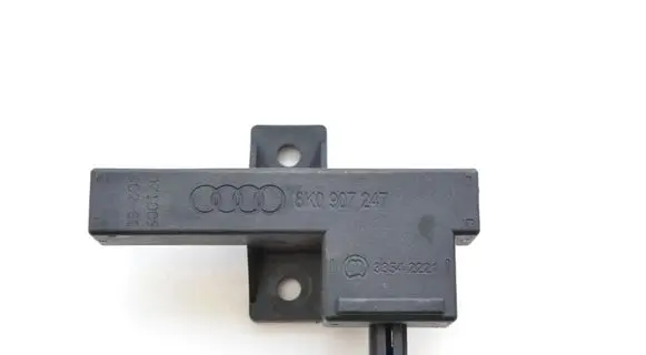 Audi Q5 SQ5 Other devices 8K0907247