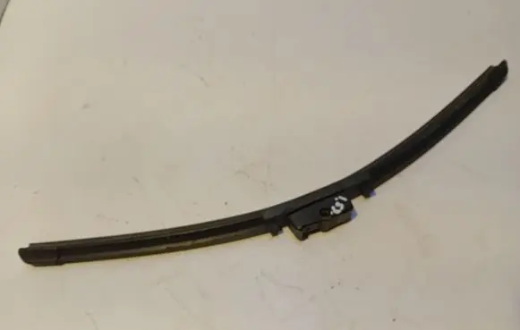 BMW 3 E90 E91 Windshield/front glass wiper blade 