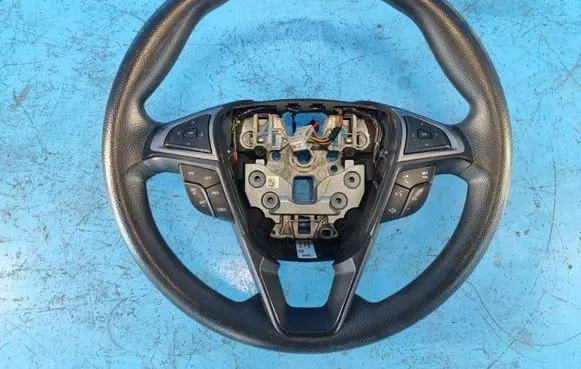 Ford Fusion II Steering wheel DS7Z3600BG