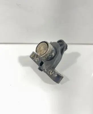 Volvo V70 Crankshaft position sensor 30637803