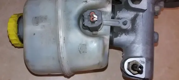 Jeep Cherokee Master brake cylinder