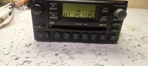 Toyota Avensis Verso Radio/CD/DVD/GPS head unit 8612044170 CQTT5370A 58809