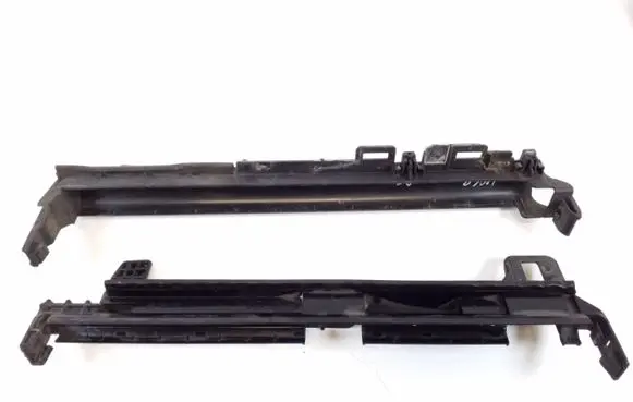Mercedes-Benz SLK R172 Radiator mount bracket 