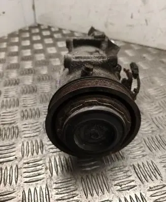 Nissan Qashqai Air conditioning (A/C) compressor (pump) 926004EA0A