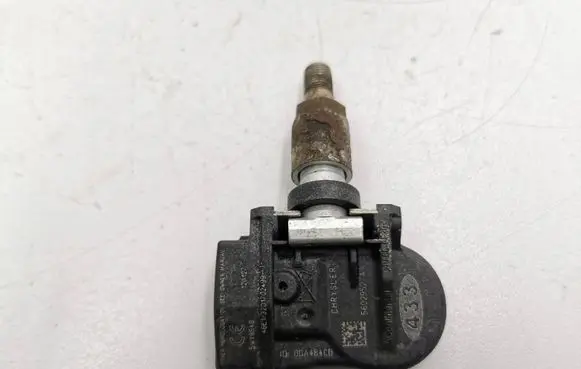 Chrysler 300 - 300C Tire pressure sensor 56029527AA 5WY8548 8201702400
