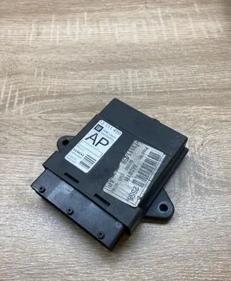 Opel Vectra C Door control unit/module 13111459 5WK46002