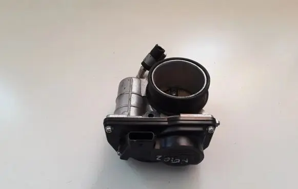 Nissan Note (E12) Throttle valve SERA52601