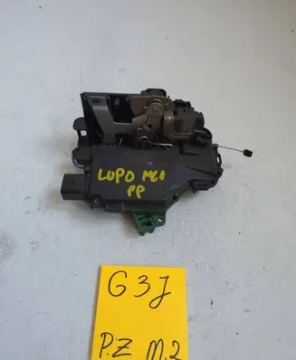 Volkswagen Lupo Front door lock 3894738