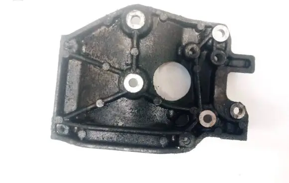 Ford Focus Engine mounting bracket 9646719580