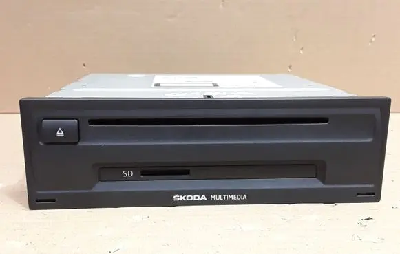 Head unit multimedia control