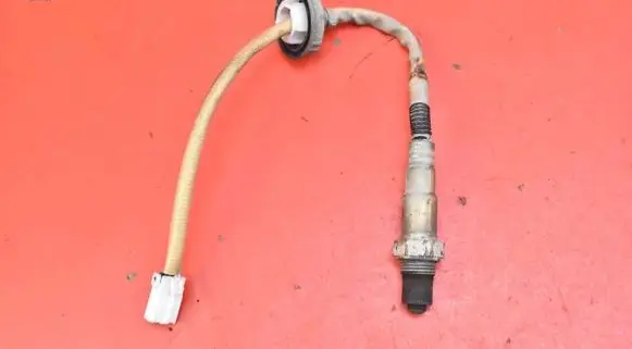 Mitsubishi Colt Lambda probe sensor 1588A261