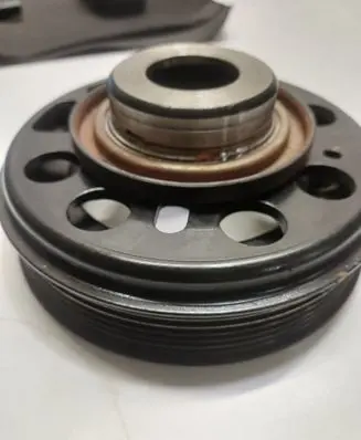 Ford Focus Crankshaft pulley JX6G6316BB