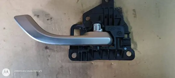 Hyundai i30 Front door interior handle 82623G4000