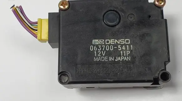 Jaguar XJ X300 A/C air flow flap actuator/motor 063700-5411