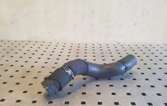 Jaguar XJ X351 Engine coolant pipe/hose